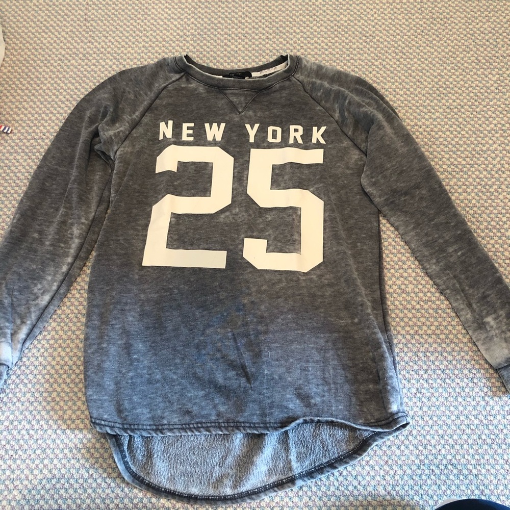 Comfy NY Jersey style sweater
